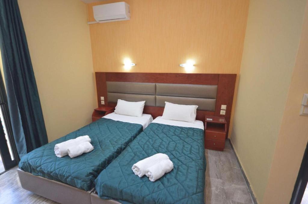 Kerkyra Beach Hotel & Apartments Benitses  Esterno foto